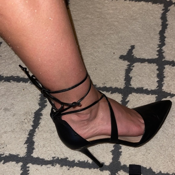 French connection strappy black high heel - Picture 4 of 4
